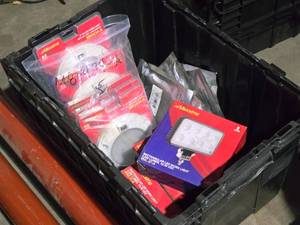 lot 148 image: Lot of (1 Tote) Assorted Lighting (in original packaging)