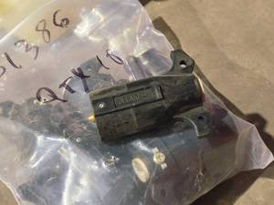 lot 157 image: Lot of (10) Trailer Light Connectors (in original packaging)