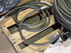 lot 209 image: Lot of (2) Hydraulic Lines - 9 and 5 lengths