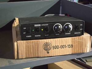 lot 239 image: Hiniker Spreader Controller (in original packaging)