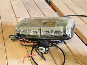 lot 259 image: 11 Magnetic Light Rail  Box