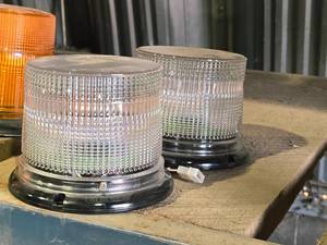 lot 272 image: Lot of (2) Clear Lens Safety Lights