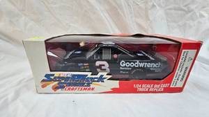 lot 29 image: Racing Champions 124 #3-Goodwrench-Mike Skinner