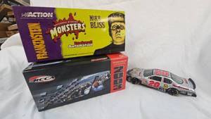 Action Racing 1:24 #Universal Studio Monsters-Frankenstein-Mike Bliss-#20 Rockwell Automation