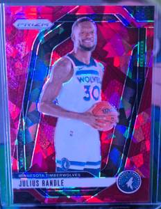 lot 99 image: JULIUS RANDLE 2024-25 PANINI PRIZM RED CRACKED ICE
