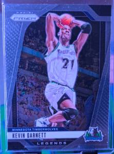 lot 143 image: KEVIN GARNETT 2024-25 PANINI PRIZM LEGENDS