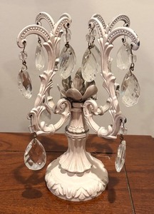 lot 69 image: Shabby Chic Metal Tree with Dangling Crystals