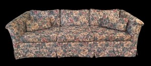 lot 61 image: Vintage Floral Sofa  Couch