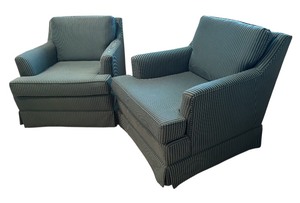 lot 9 image: Pair of UpholsteredVintage Arm Chairs