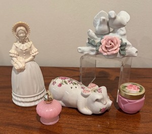 lot 182 image: Vintage Avon Fashion Figurine, Ceramarte Fragrance Diffuser, Avon Perfume Jars and More