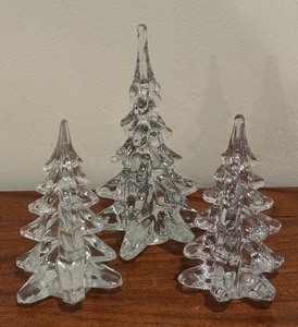 lot 109A image: Trio of Stunning Crystal Christmas Trees