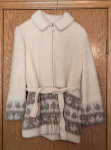 lot 34 image: Vintage Hilda Womens Wool Coat