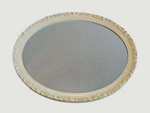 lot 31 image: Vintage Cream Oval Wall Mirror