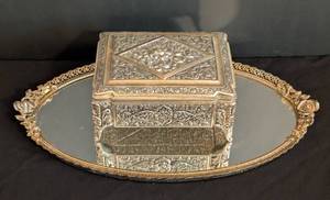 lot 155 image: Vintage Mirrored Vanity Tray and Jewelry Box
