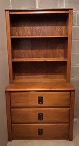 lot 19A image: Handsome Dresser with Upper Shelving