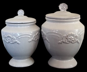 lot 101 image: Pair of White Decorative Canisters