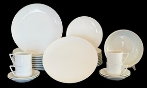 lot 102 image: Beautiful Ceramic Kitchenware in Solid White