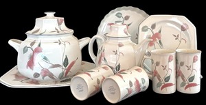 lot 118 image: Vintage Dinnerware Mikasa Continental F3003 Silk Flowers