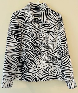 lot 170 image: Sensational St. Tropez Zebra Jacket