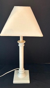 lot 163 image: Petite Wood Table Lamp