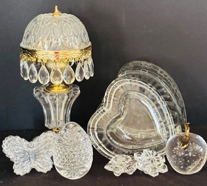 lot 113 image: Gorgeous Vintage Crystal  Glass Decor Including Table Lamp, Paperweight, Floral Candle Holders and More