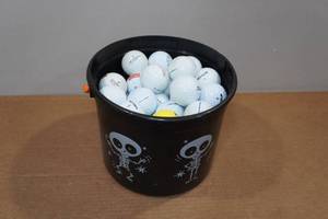 lot 87 image: Bucket of Golf Balls