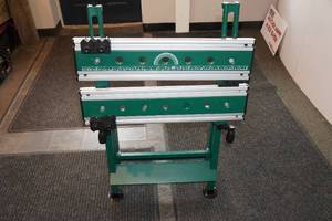 lot 93 image: Masterforce Work Stand