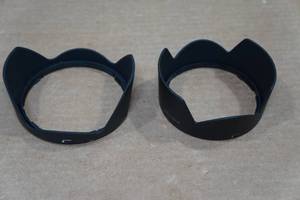 lot 76 image: Nikon Camera Lens Hoods