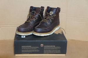 lot 6 image: Irish Setter Ashby Mens 6 Work Boots Style 83605 - Size 9.5