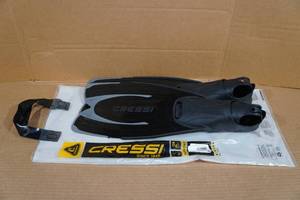 lot 103 image: Cressi Rondinella Snorkel Fins - 5.5-6.5, 39-40