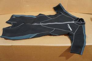 lot 117 image: Cressi Lido Mens 2mm Wetsuit - L4, Gray
