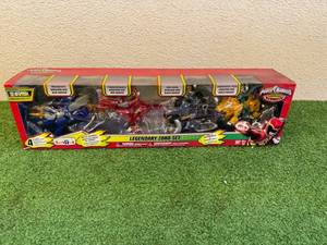 lot 13 image: Sabans Power Rangers Dino Charge Legendary Zord Set