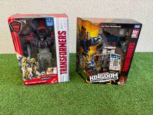 lot 43 image: Transformers Autobot Hot Rod & Ultra Magnus