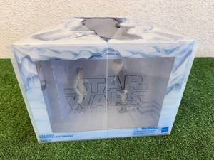 lot 84 image: Star Wars The Black Series Han Solo Princess Leia Organa