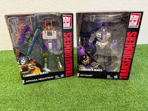 lot 92 image: Transformers Armada Megatron & Skywarp