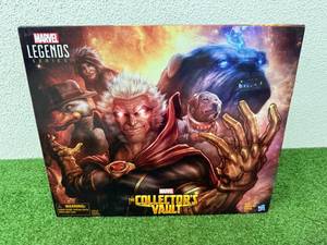 lot 119 image: Marvels Legends Collectors Vault