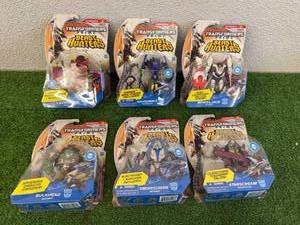 lot 145 image: Transformers Prime Beast Hunters