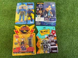 lot 223 image: Mixed Lot Figures