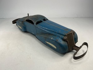 lot 10 image: MARX Marvel Streamlined Reversible Tin Wind up Blue Bumper Car