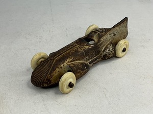lot 13 image: Arcade Cast Iron Toy Race Car - Silver