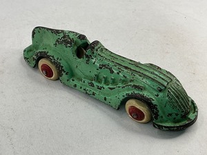 lot 25 image: Arcade Cast Iron Green Toy Race Car