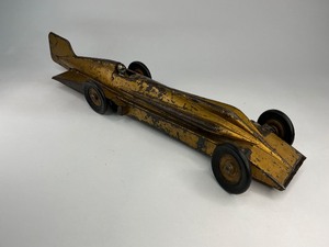 lot 84 image: Kingsbury Golden Arrow Land Speed Record Car