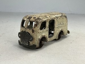 lot 61 image: MARX Pressed Steel Milk Delivery Truck