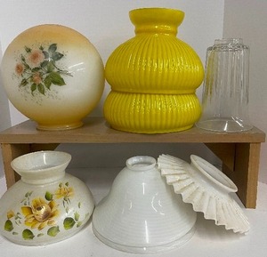 lot 50 image: Vintage Lamp Shade Lot 8 PC Oils Lamps Globe Lamp Shades