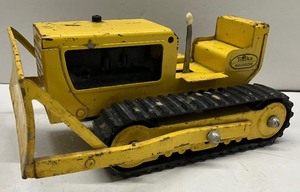 lot 65 image: Vintage Tonka Bulldozer Pressed Steel Yellow Bulldozer