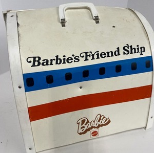 lot 90 image: 1972 Mattel Barbies Friend Ship Airplace United Airlines