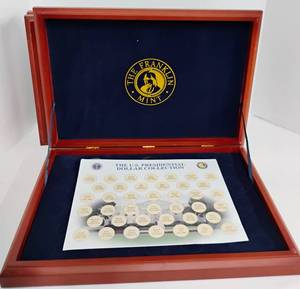 lot 123 image: Two Cherry Wood Franklin Mint Presidential Coin Collection Cases
