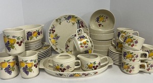 lot 156 image: Lenox Dishware Temper-Ware Summer Harvest
