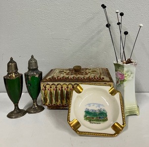lot 189 image: Vintage Hat Pins and Holder and Silverplate Salt and Pepper Shaker Set
