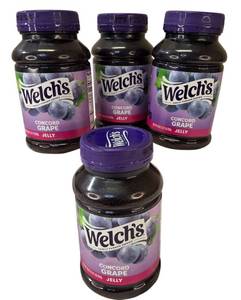 lot 29 image: Welchs  (4) 30oz jars of   Concord Grape Jelly